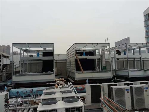 商業(yè)<a href=http://www.dwqqq.com/tags/10_0.html target=_blank class=infotextkey>冷卻塔噪音</a>的解決方案