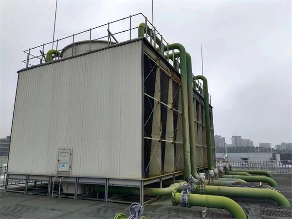 冷卻塔浮球材質(zhì)、作用及應(yīng)用解析